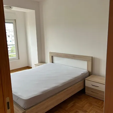 Апартаменты Moderan Stan S Pogledom Na Hram *